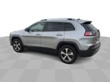 Used 2019 Jeep Cherokee Limited w/ Luxury Group image 6
