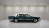Used 1992 Lincoln Town Car Signature image 2