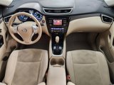Used 2014 Nissan Rogue SV image 4