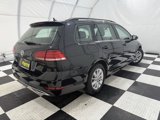 Used 2019 Volkswagen Golf S image 5