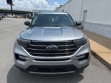 Used 2022 Ford Explorer XLT w/ Equipment Group 202A image 2
