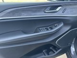 Certified 2022 Jeep Grand Cherokee Limited image 2
