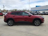 New 2025 Chevrolet Trax LT w/ Driver Confidence Package image 2