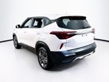 Certified 2022 Kia Seltos LX image 6