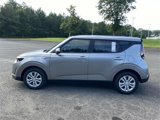 New 2025 Kia Soul LX image 4