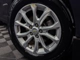 Used 2018 Chevrolet Equinox LT image 2