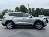 Used 2023 Hyundai Santa Fe SE image 2