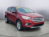 Used 2019 Ford Escape SE image 2