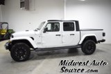 Used 2020 Jeep Gladiator Overland image 2