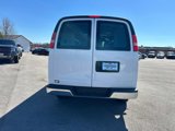 Used 2017 Chevrolet Express 3500 Extended image 4
