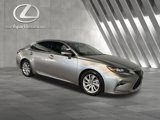 Used 2018 Lexus ES 300h w/ Luxury Package image 5