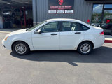 Used 2009 Ford Focus SE image 2