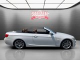 Used 2011 BMW 335i Convertible image 2