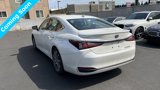 Used 2019 Lexus ES 300h image 5