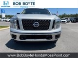 Used 2019 Nissan Titan SV w/ SV Convenience Package image 3