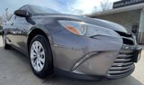 Used 2015 Toyota Camry LE image 3