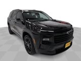 New 2025 Chevrolet Traverse LT image 2