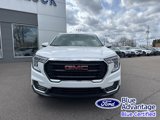 Used 2024 GMC Terrain SLE image 3