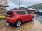 Used 2022 Kia Soul LX w/ Technology Package image 5
