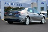 Used 2020 Toyota Camry XLE image 2