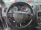 Used 2020 Dodge Grand Caravan SE image 4
