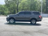 Used 2019 Ford Expedition XLT w/ Equipment Group 202A image 4