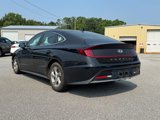 Used 2022 Hyundai Sonata SE w/ Cargo Package image 3