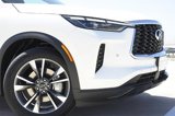 Certified 2025 INFINITI QX60 Luxe w/ Vision Package image 3