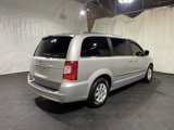 Used 2011 Chrysler Town & Country Touring image 4
