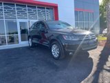 Used 2011 Volkswagen Touareg Sport image 3