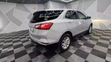 Used 2021 Chevrolet Equinox LT w/ Driver Convenience Package image 3