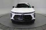 Used 2025 Chevrolet Trax ACTIV w/ Sunroof Package image 2