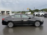 Used 2023 Nissan Altima 2.5 SV image 2