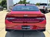 Used 2023 Hyundai Elantra SEL w/ Convenience Package image 3