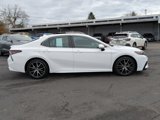 Used 2021 Toyota Camry SE image 6