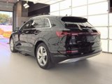 Used 2019 Audi e-tron Prestige w/ Prestige Package image 4