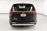 Used 2022 Kia Carnival LX image 5