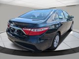 Used 2016 Toyota Camry LE image 5