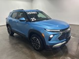Used 2025 Chevrolet TrailBlazer LT image 2