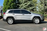 Used 2016 Jeep Cherokee Sport image 3