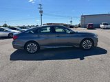 Used 2019 Honda Accord Touring image 6