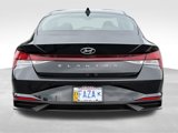 Used 2022 Hyundai Elantra SEL image 4