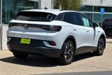 Used 2021 Volkswagen ID.4 Pro image 4