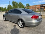 Used 2013 Volkswagen Passat TDI SEL Premium image 3
