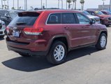 Used 2018 Jeep Grand Cherokee Laredo image 2