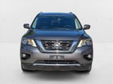Used 2020 Nissan Pathfinder Platinum image 2