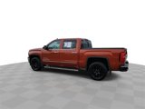 Used 2015 GMC Sierra 1500 SLT w/ SLT Crew Cab Value Package image 6