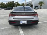 Used 2025 Hyundai Elantra Sport image 4