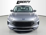 Used 2022 Ford Escape SE w/ Cold Weather Package image 2