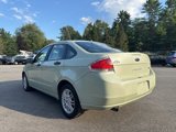 Used 2010 Ford Focus SE image 4